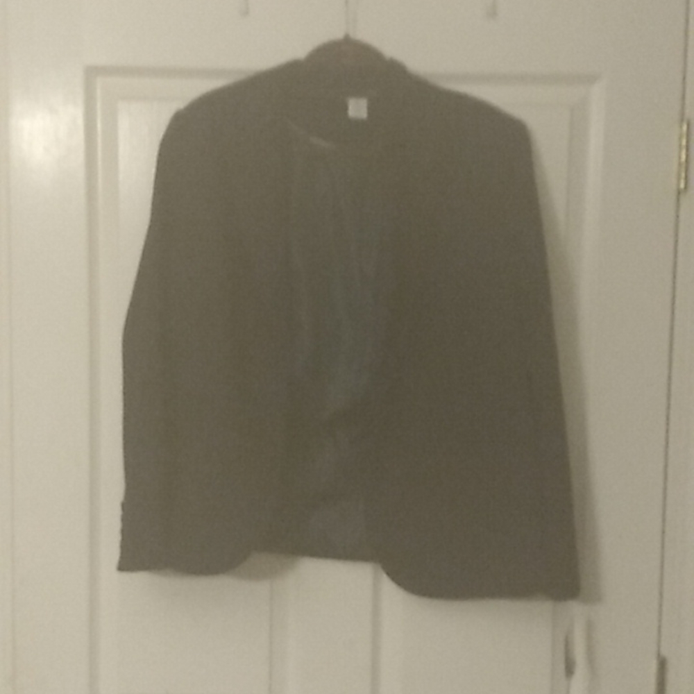 Size 14 Liz Claiborne black suit